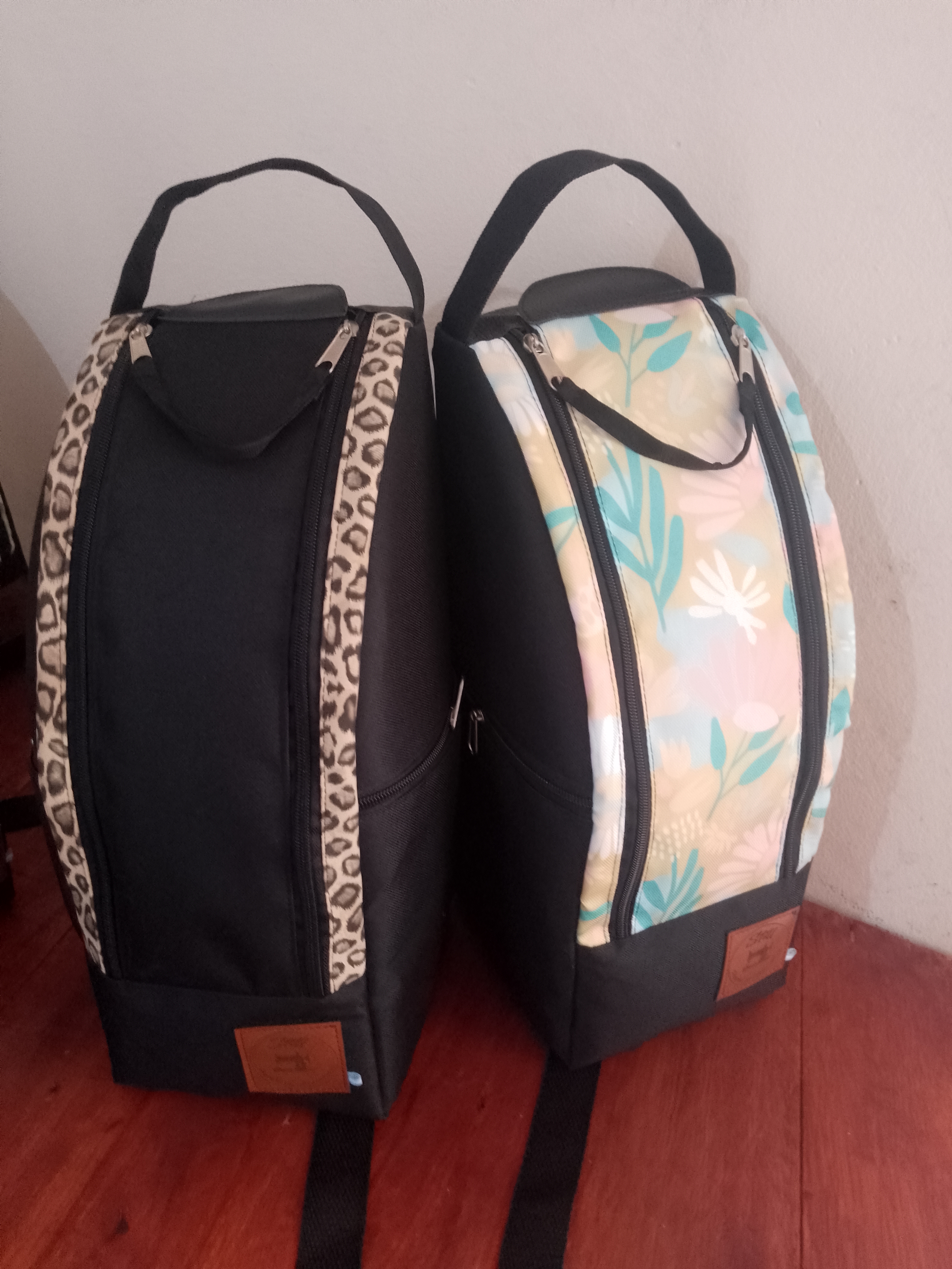 matero negro lat print y neg hojas