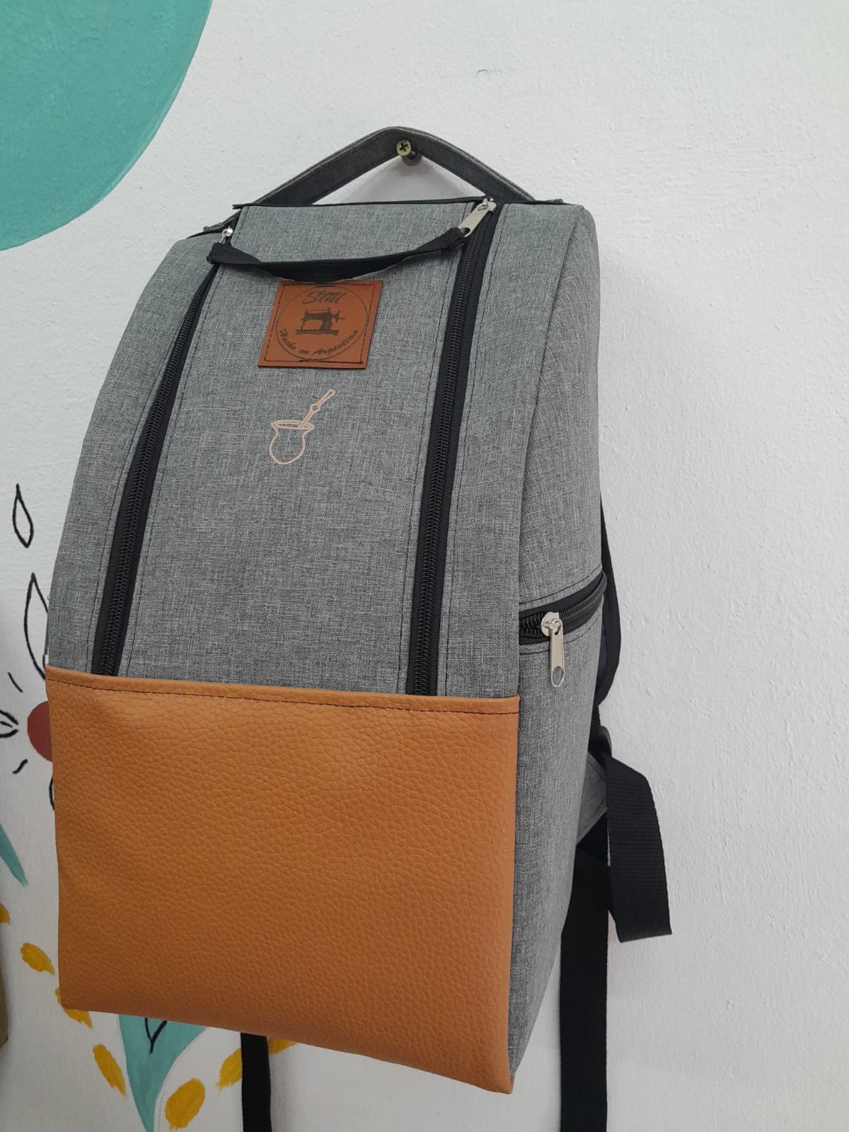 mochila matera gris jasp